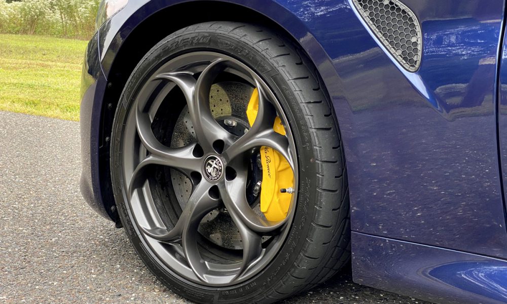 2020 Alfa Romeo Giula Quadrifoglio