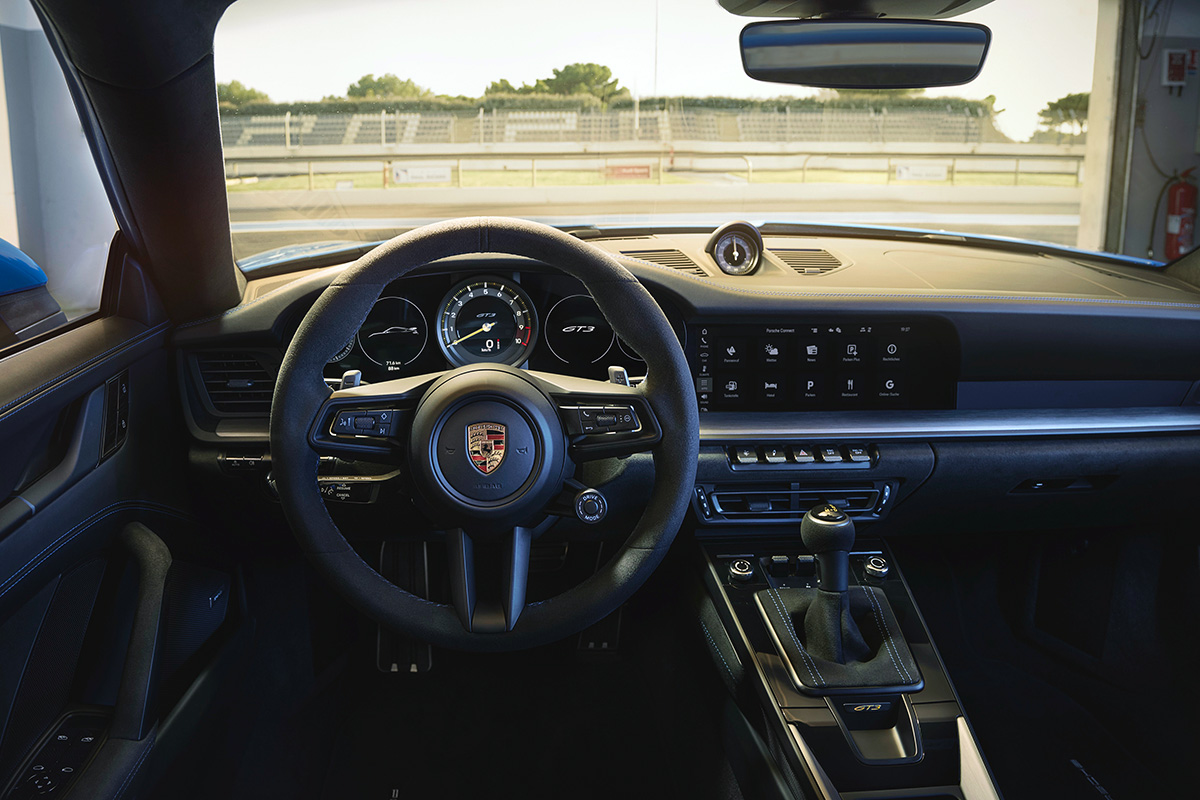 2022 Porsche 911 GT3 interior