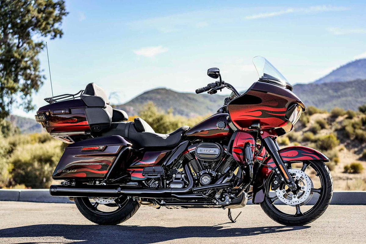 2022 Harley-Davidson Custom Vehicle Operations (CVO)