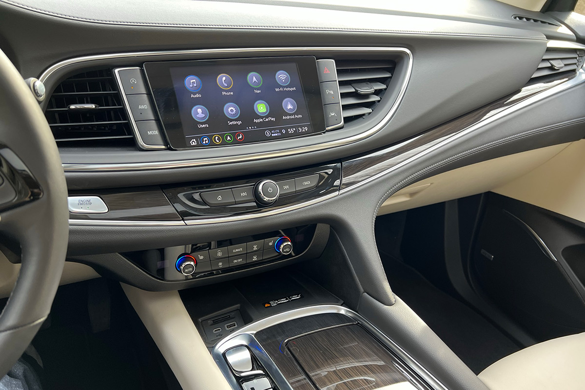 2022 Buick Enclave Essence infotainment screen