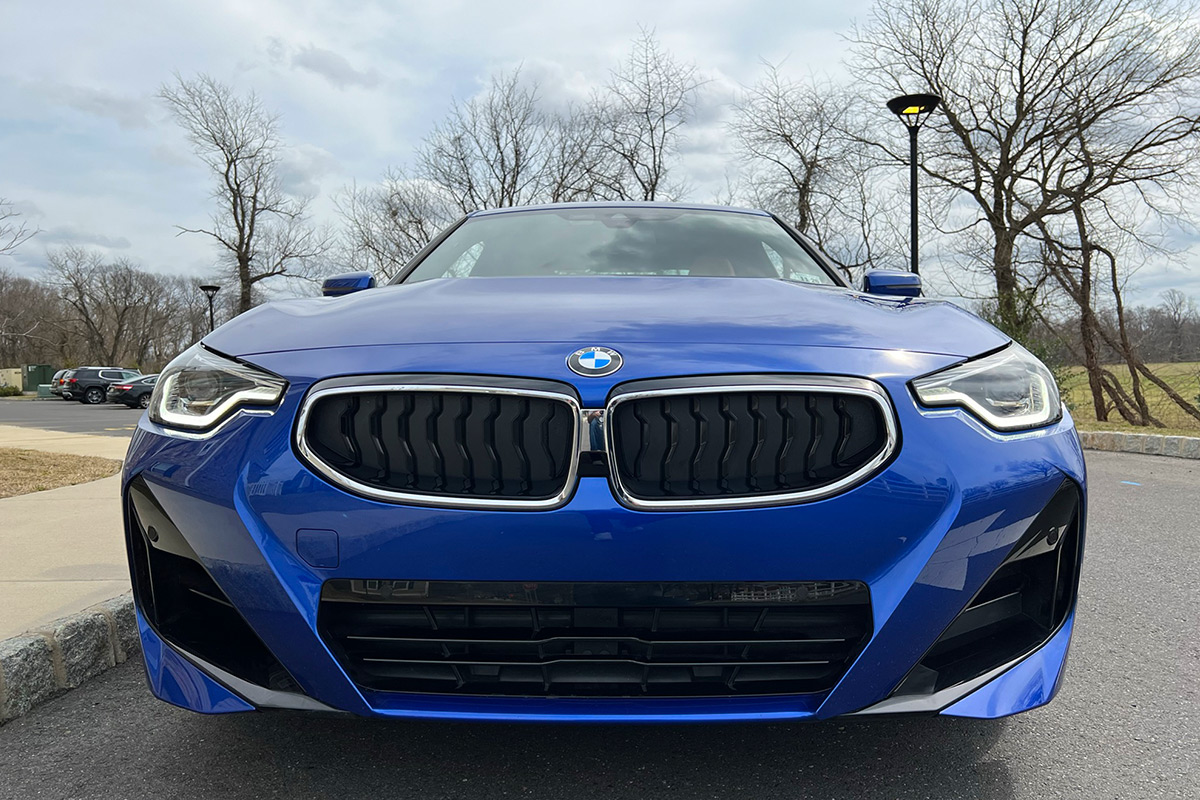 2022 BMW 230i grille
