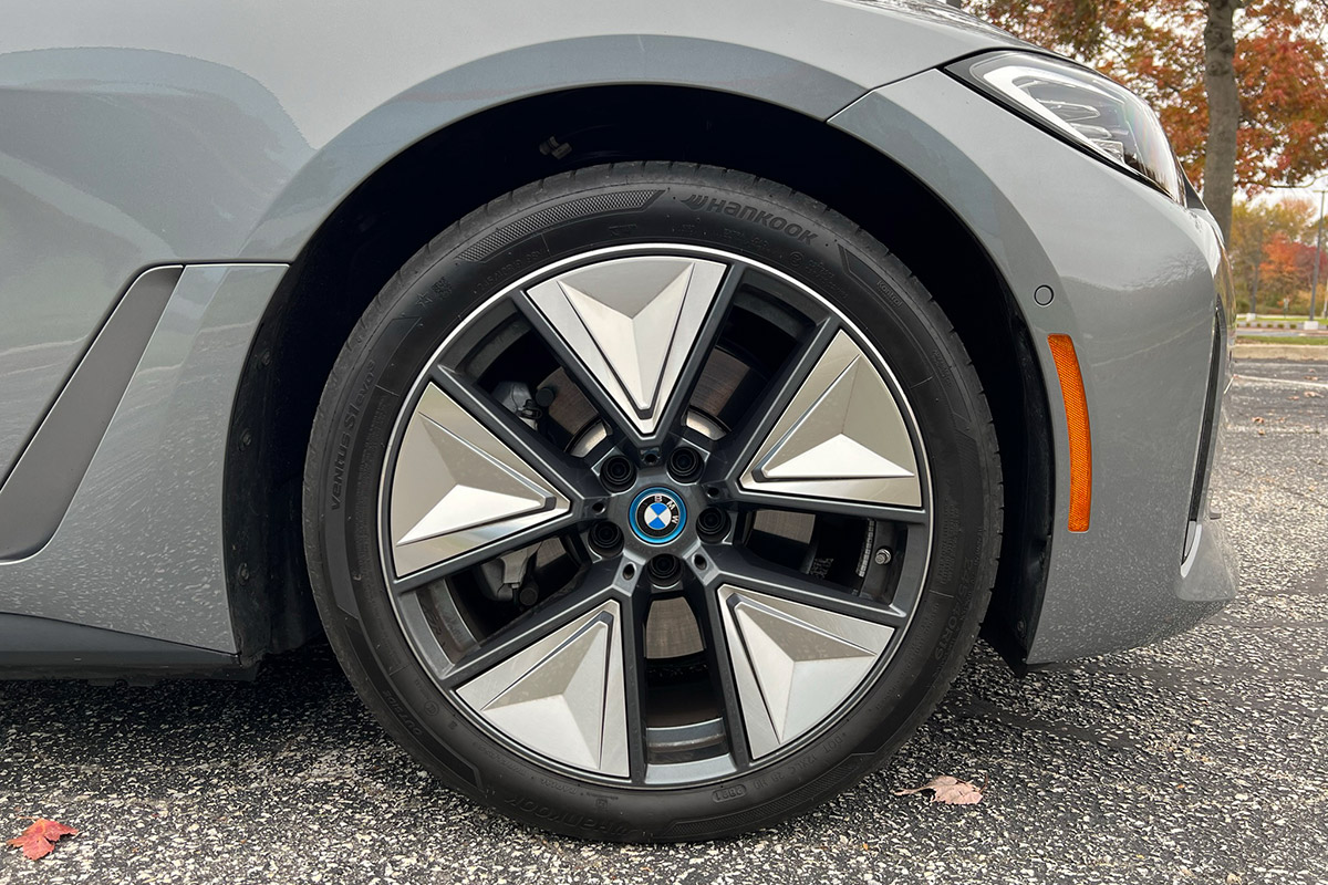 2022 BMW i4 eDrive40