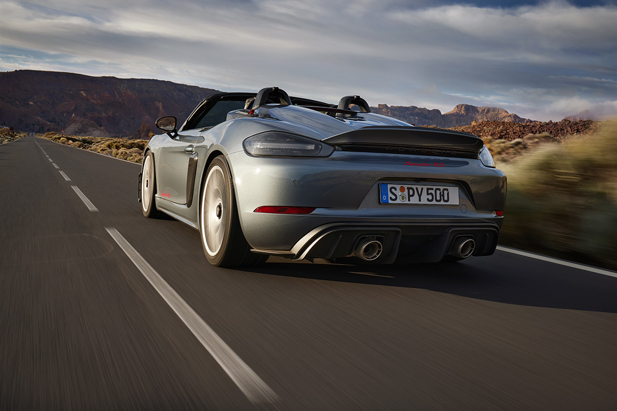 2024 Porsche 718 Spyder RS 