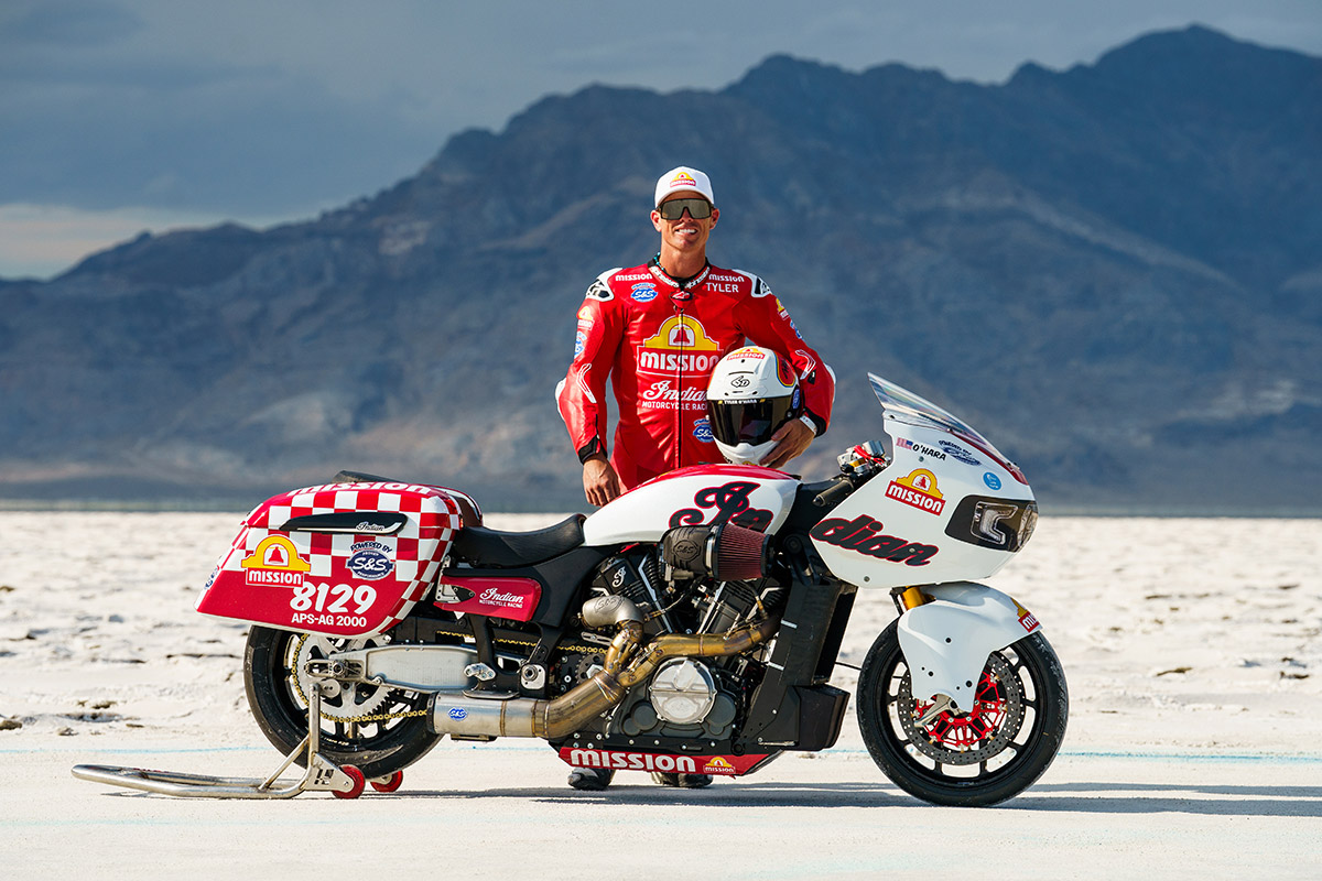 Indian Motorcycle Tyler O'Hara Sets Record At Bonneville Salt Flats