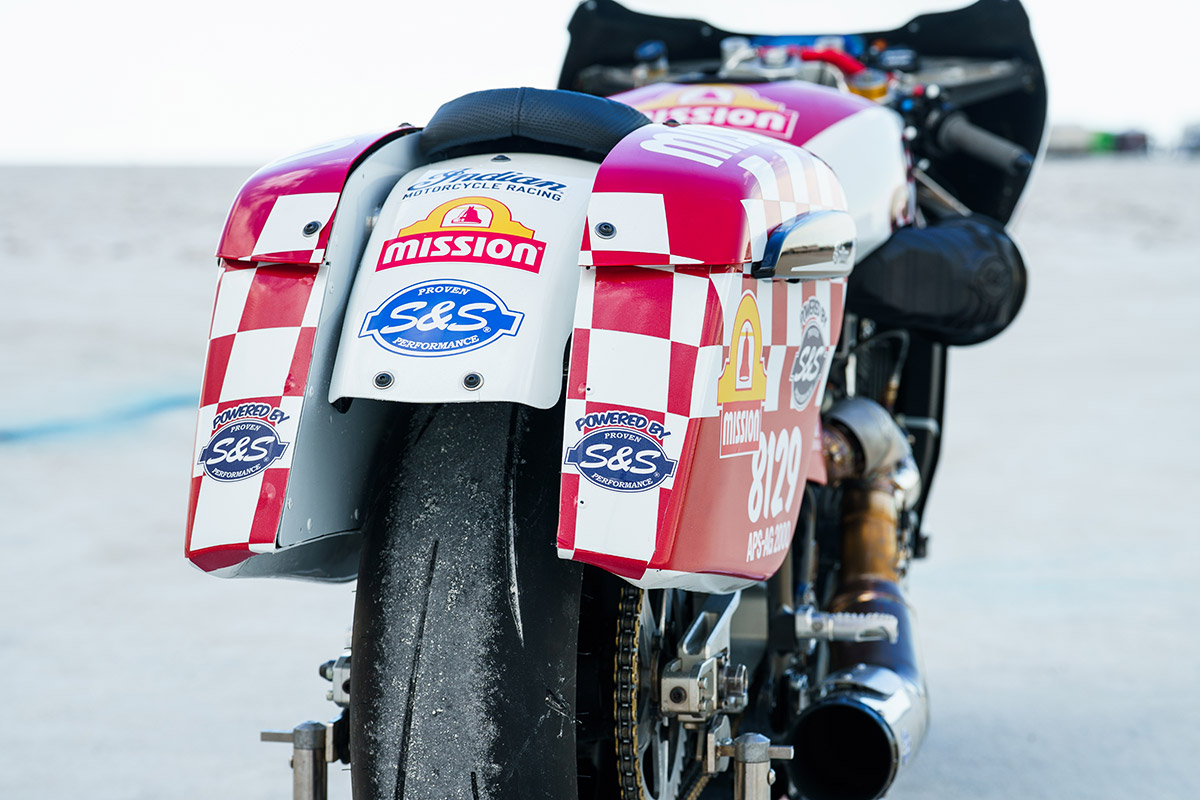 Indian Motorcycle Tyler O'Hara Sets Record At Bonneville Salt Flats