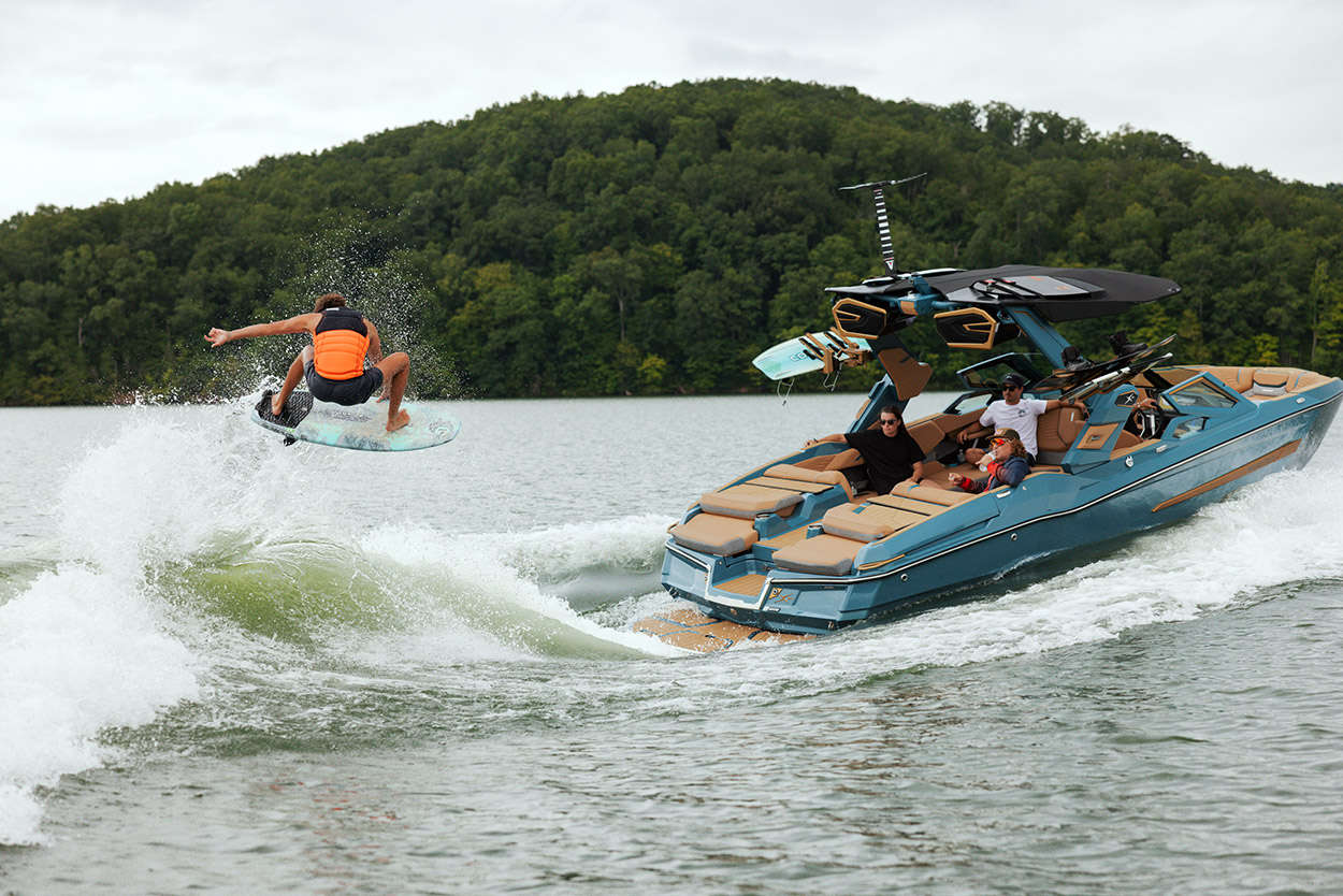 2026 MasterCraft X24