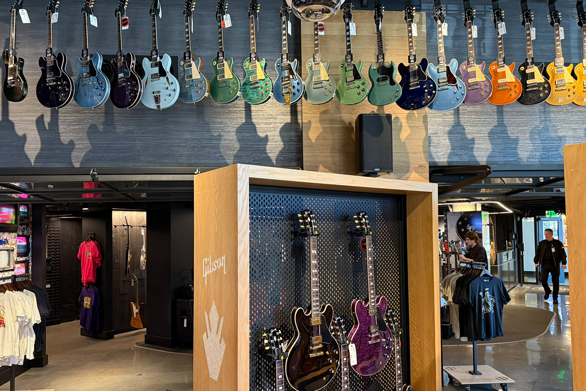 Gibson Garage