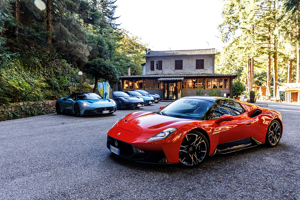 Maserati MCPURA Driving Experience