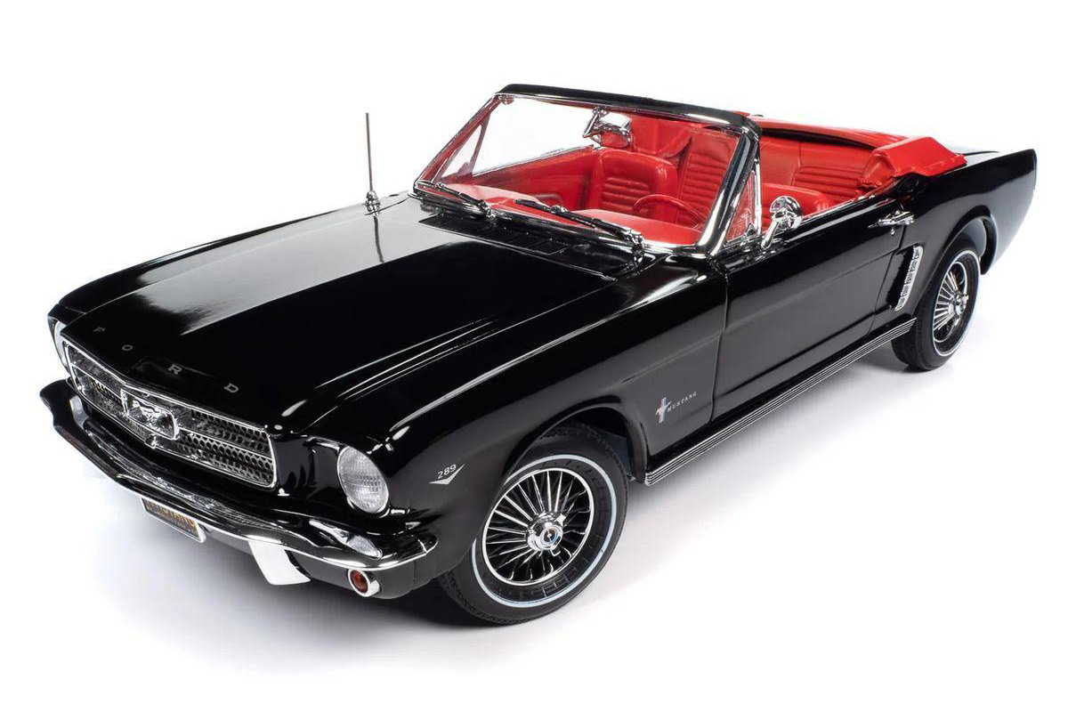 1:18 Scale 1964.5 Ford Mustang Convertible by AutoWorld