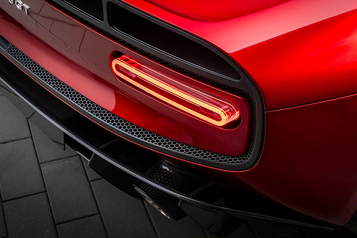 McLaren McL 6GT rear tail lights