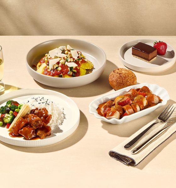 Lufthansa updates Onboard Delights menu with hot meal options